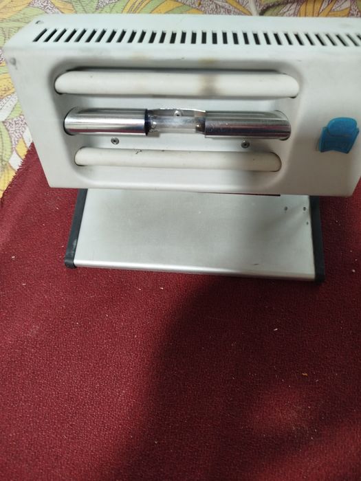 Ультрафиолетовая лампа