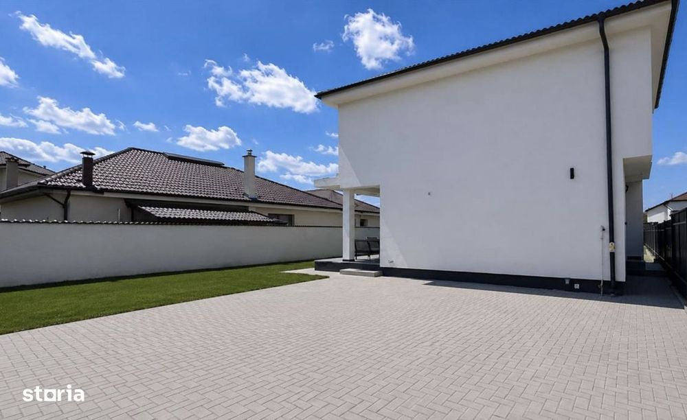 Casa de vanzare - Individuala, 4 camere - Cristian