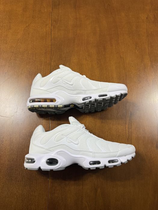 Nike Air Tn 42 /43 /44 noi new