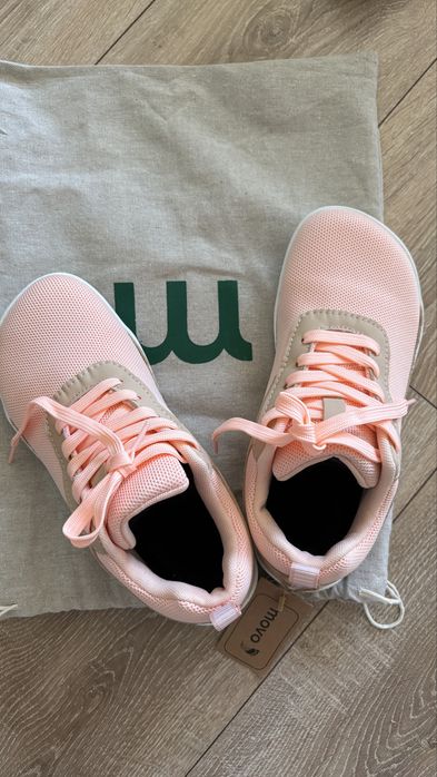 Боси обувки.