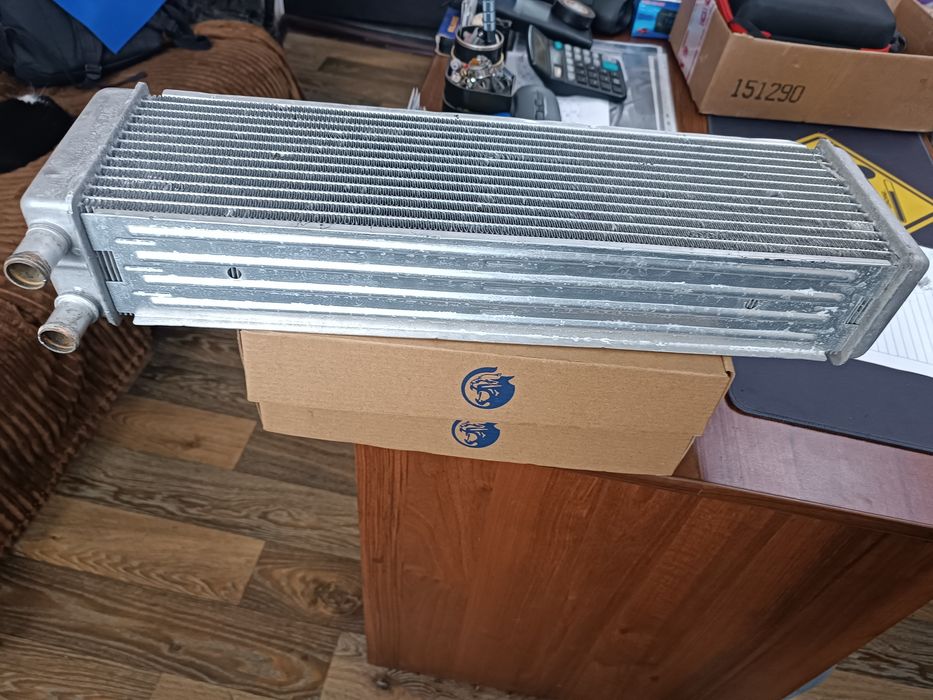 Медный Радиатор отопителя УАЗ буханка