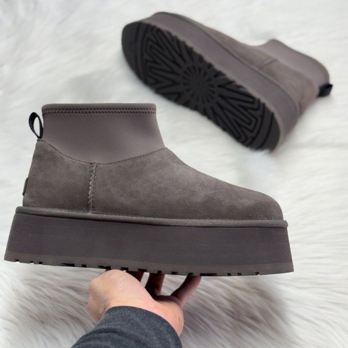 UGG Dipper Mini