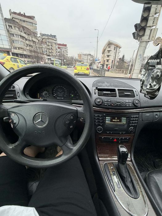 Mercedes Benz E220 Automat