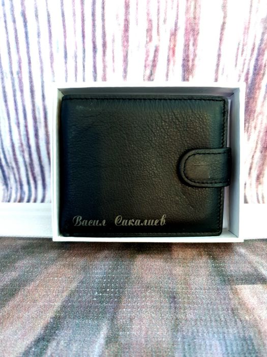 Гравирани мъжки портфейли естествена кожа