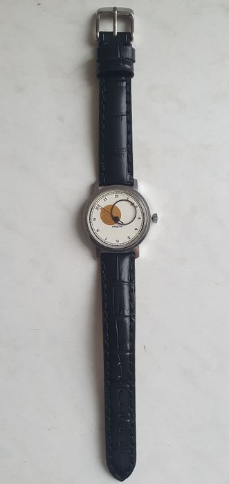 Часы РАКЕТА  (Коперник день)