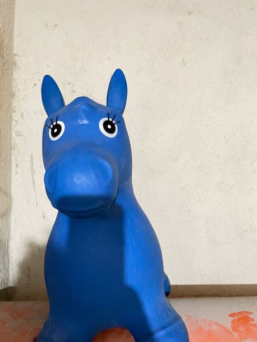 Гумено магаре за скачане