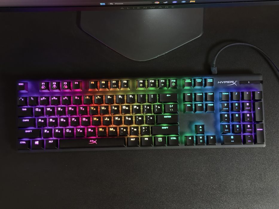 Клавиатура HyperX Alloy Origins 100 [Red Switch]