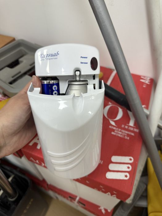 Диспенсер осведителя воздуха/балончик/батарея