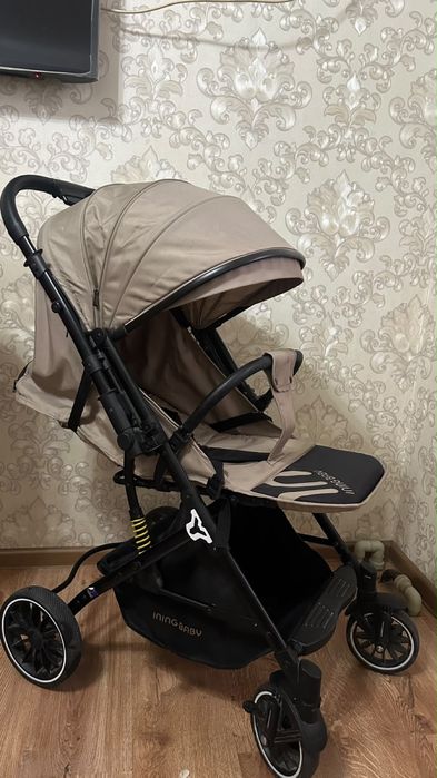 Продам коляску..