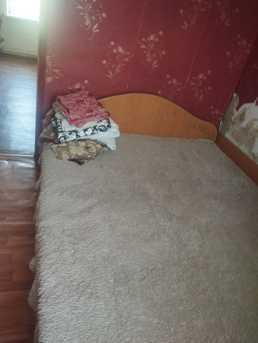 Жер үй жалға беріледі.