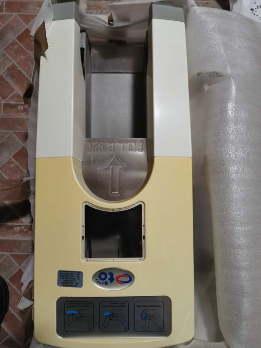Dispenser profesional acoperitor pantofi OTTO HT 702