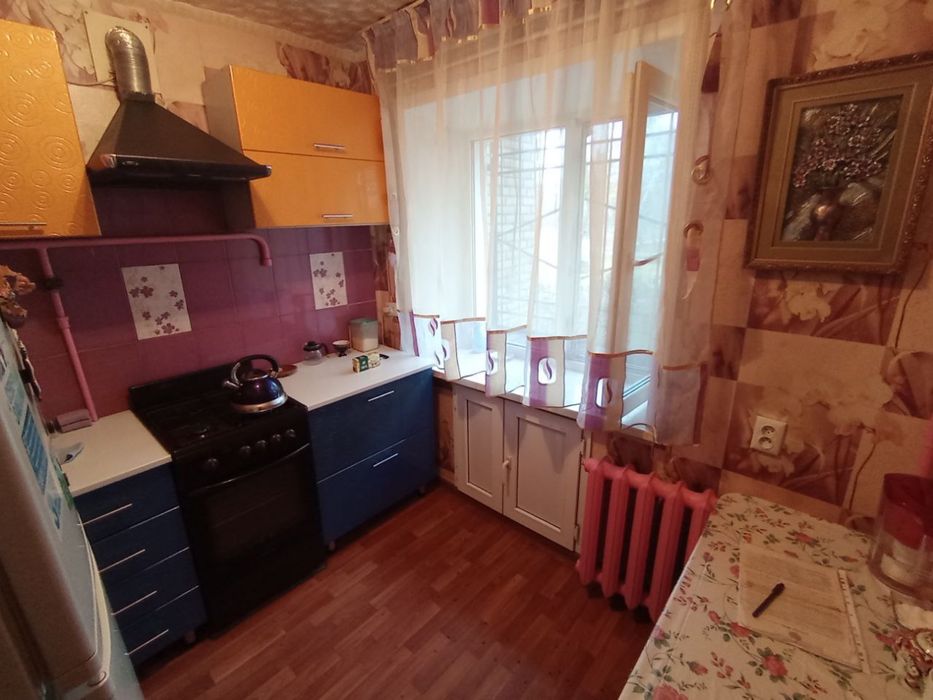 Продам 1 комнат квартиру