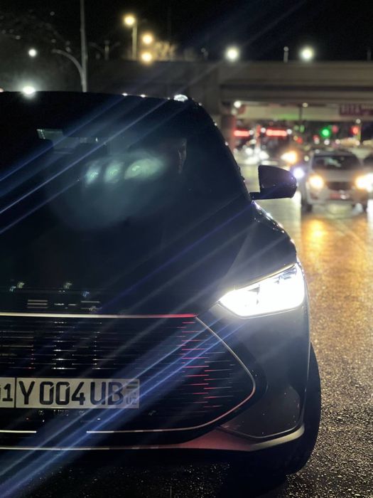 Byd song plus gbrid 2023 2 pazitsya