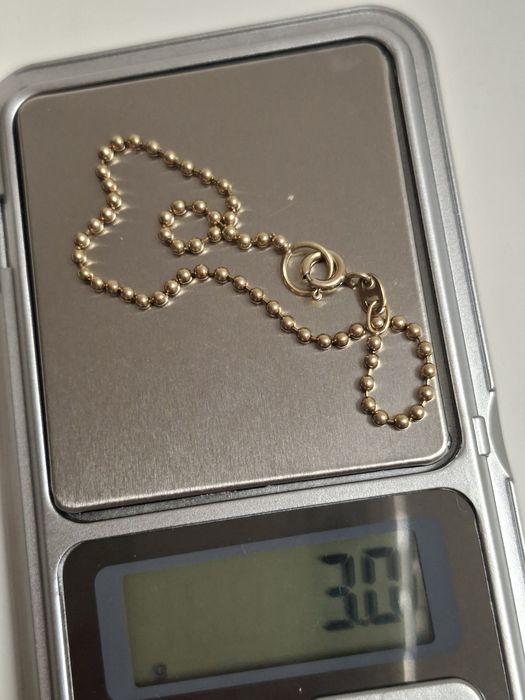 Bratara aur 18 k