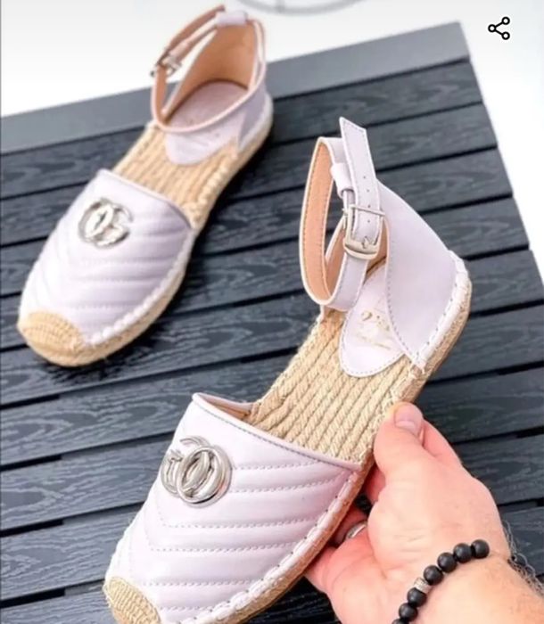 Сандалии camille