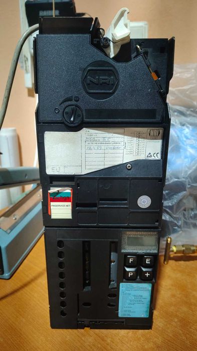 3 броя Монетнци за вендинг автомати