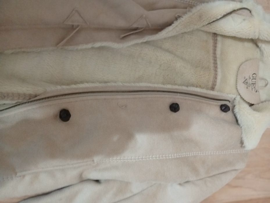 Марково яке за момиче 12-14 г.в добро състояние.