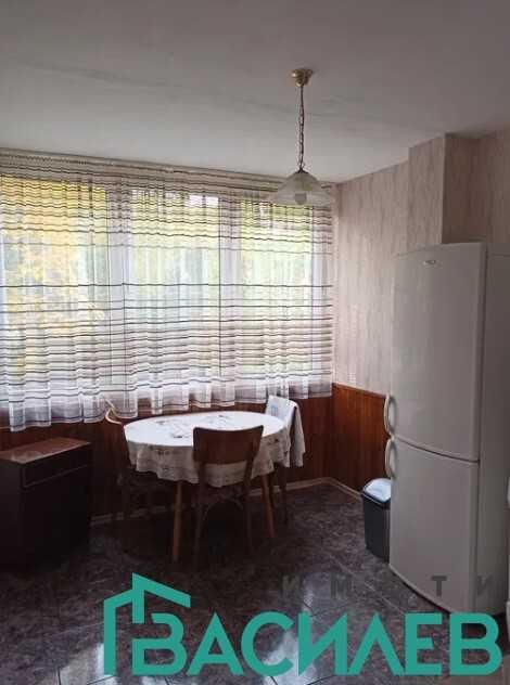 Продава се Двустаен апартамент в София, Център - 68 кв.м за 1598 €/кв.м - Снимка #1