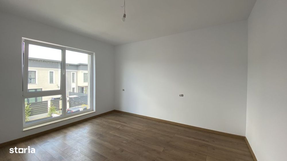 Casa 4 camere Valea Lupului