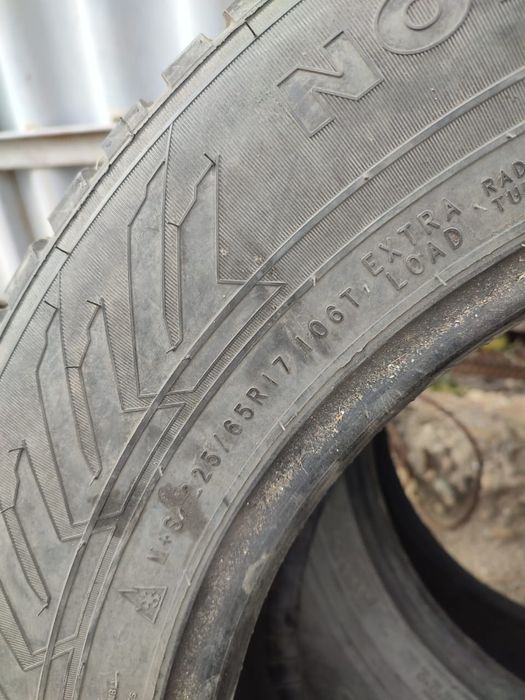 Зимние шины б/у на продажу