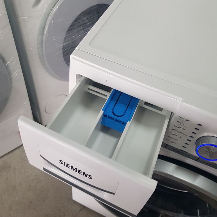 Пералня Siemens IQ800