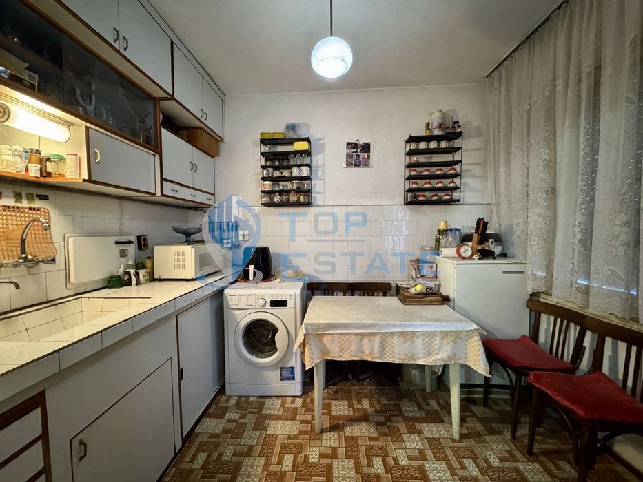 Продава се Многостаен апартамент в Горна Оряховица - 115 кв.м за 444 €/кв.м - Снимка #4