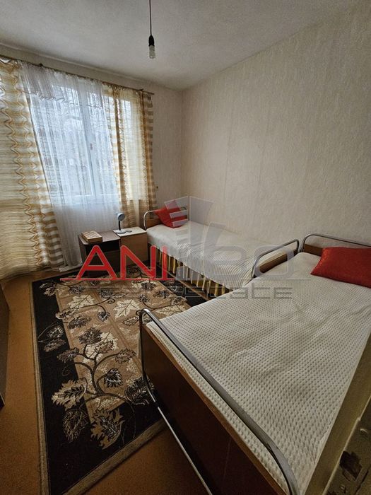 Продава се Къща в с. Режанци, Област Перник - 84 кв.м за 498 €/кв.м - Снимка #10