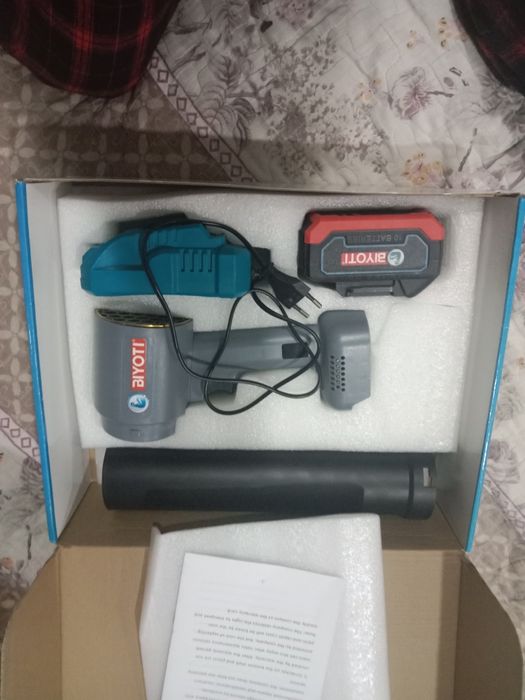 Продам фен для машины