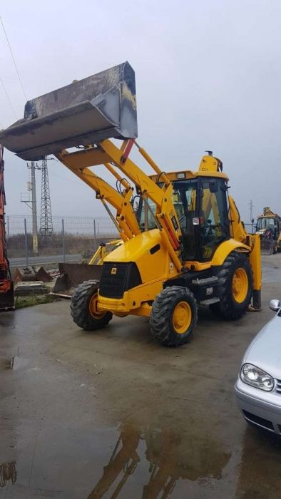 Buldoexcavator inchiriere