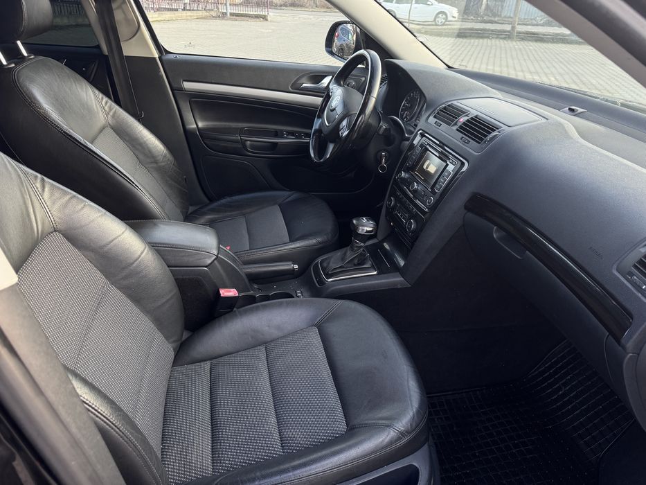 Skoda Ocravia 2011 2.0 TDI 140cp Cutie DSG 6+1 trepte/Piele/Navi/FULL