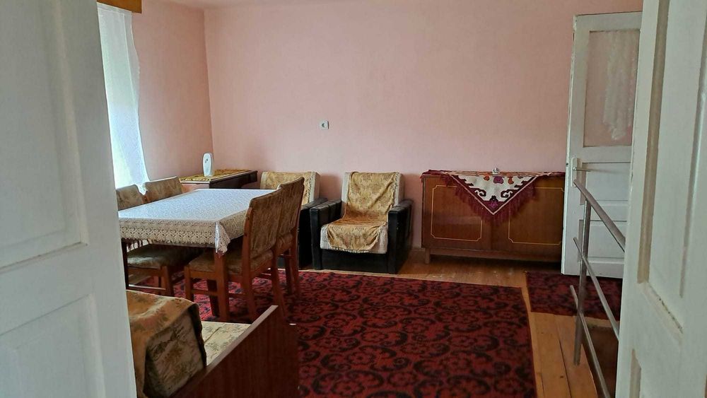 Vând casă în Răcăștia județul Hunedoara