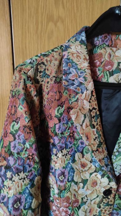 Модерно, елегантно дамско сако за пищна дама 2-3ХЛ PLUS SIZE