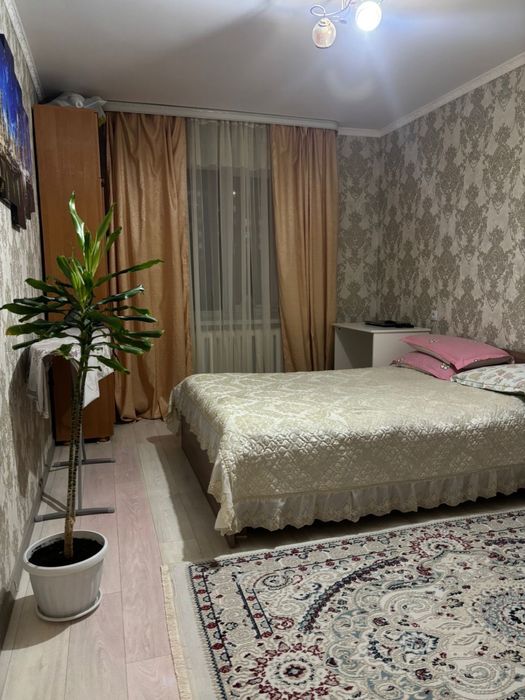 Продам 2к.кв р-н Центр Крови