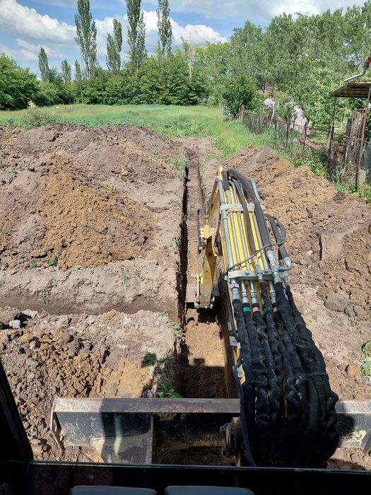 Transport pamant, balast,execut lucrari cu excavator