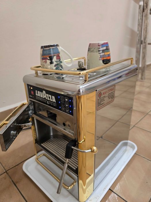 Кафе машина Lavazza Espresso Point – отлично състояние
