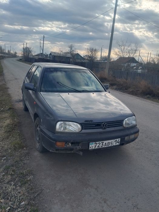 Продам машину мотор 1.6