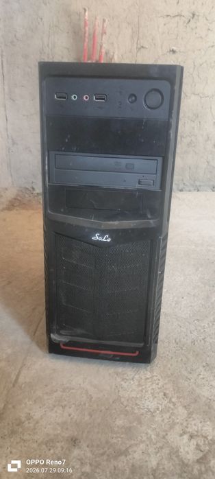С гарантия на манитор