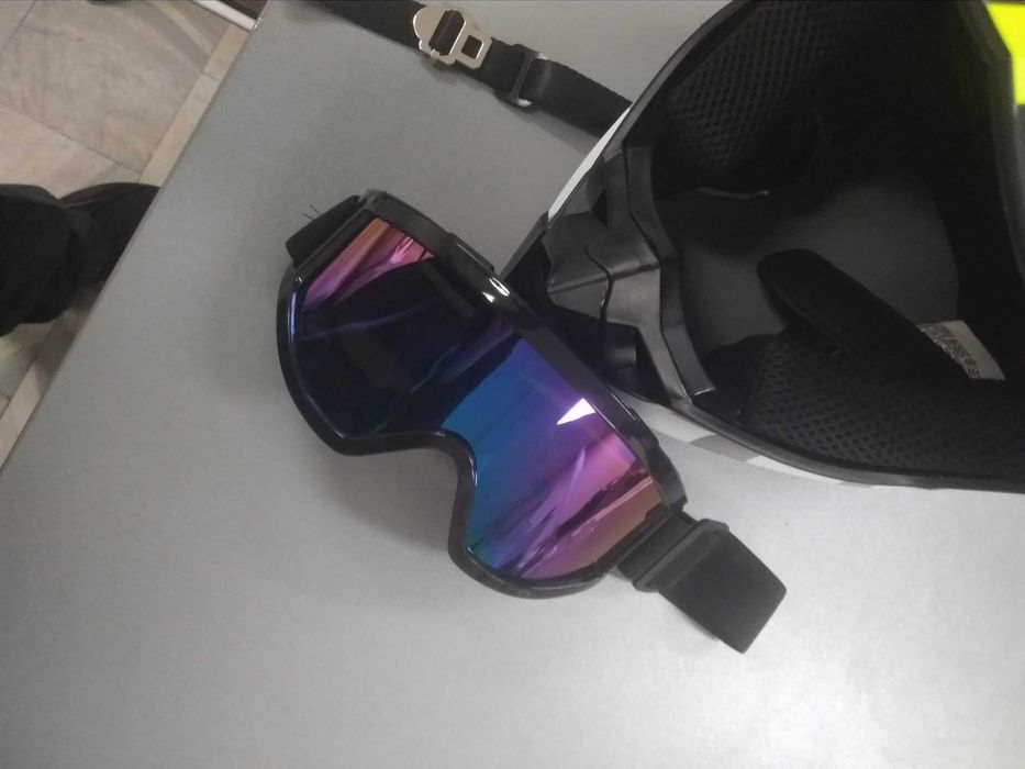 Каска Кросов мотор/АТВ/ Бъги, Велосипед/Скутер/ Тротинетка