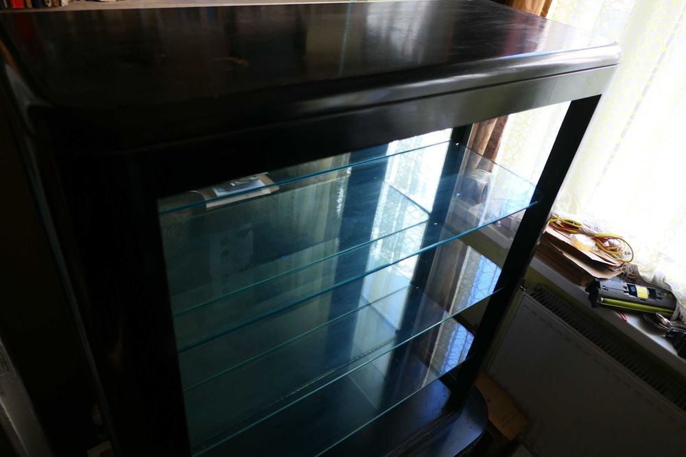 Vitrina Fabrica de Mobila Thoner Radauti ART DECO 170 120/ 50cm