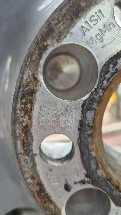 Алуминиеви джанти Ауди A4 A6 Audi 5 112 16 летни гуми Нексен 225 55 16