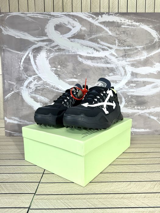 OFF-White Odsy 1000 Black
