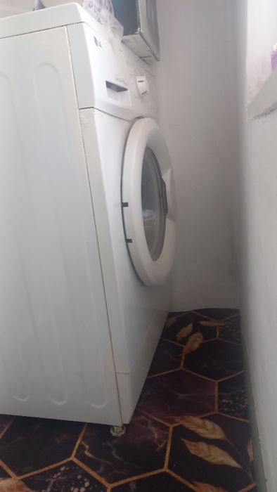 LG DIRECT DRIVE с гарантией 5kg