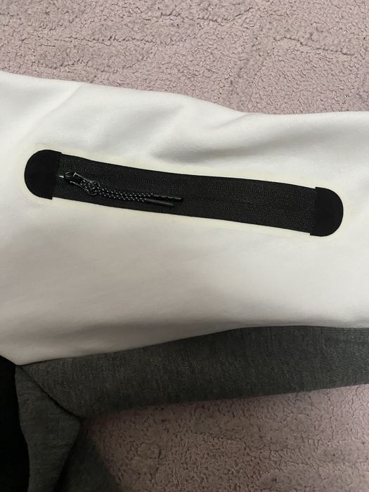 Hanorac Nike Tech