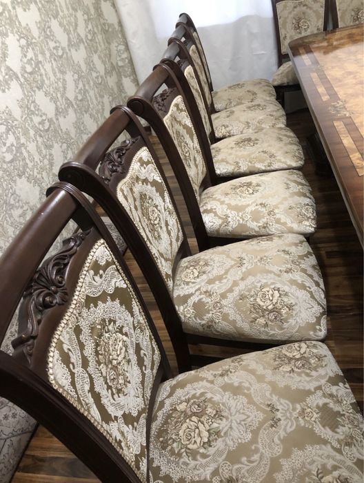 Стол стул сотилади