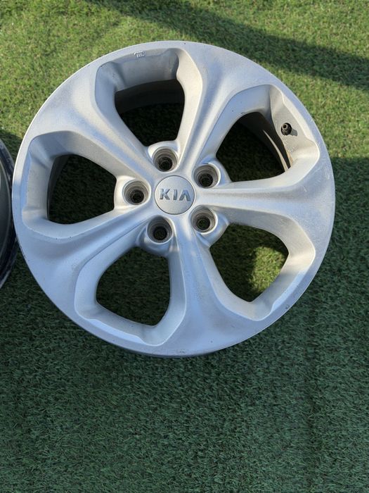 Продам диски KIA