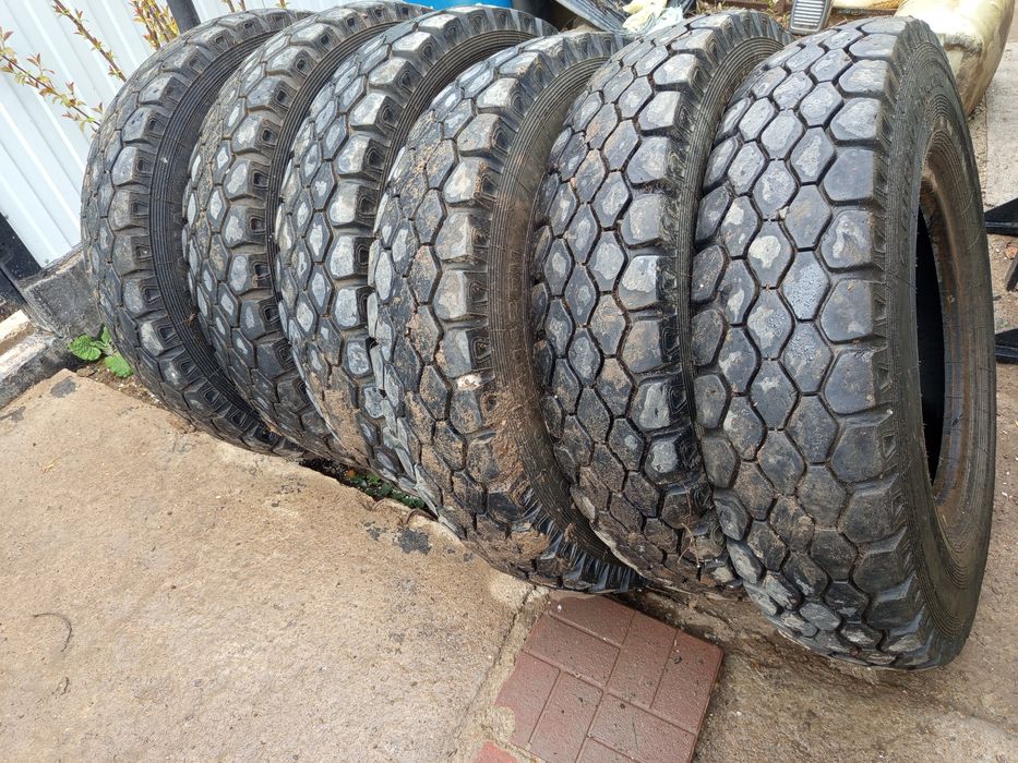 Продам резину камаз, зил 9