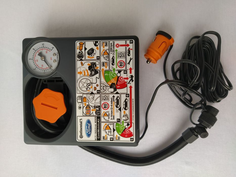 Compresor auto moto nou original Continental 120w dimensiuni 11,5×12cm