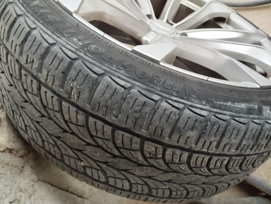 Срочна 20 лик диска сотилади. Малибу 2 дан ечилган.