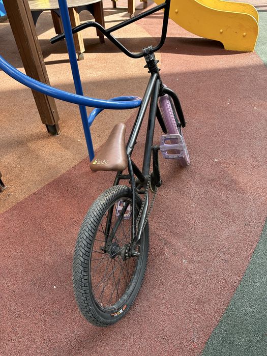 Продается велосипед BMx б/у