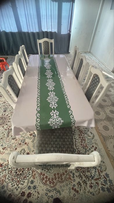 Стол + 8 стульев